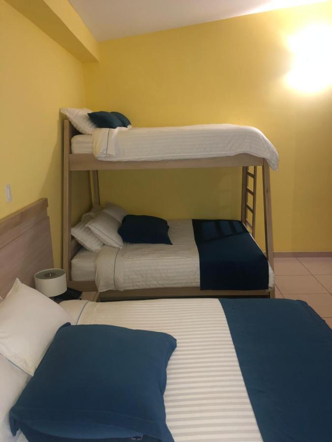 Hostel Paradise St Санта Марта Екстериор снимка