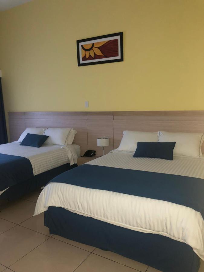 Hostel Paradise St Санта Марта Екстериор снимка